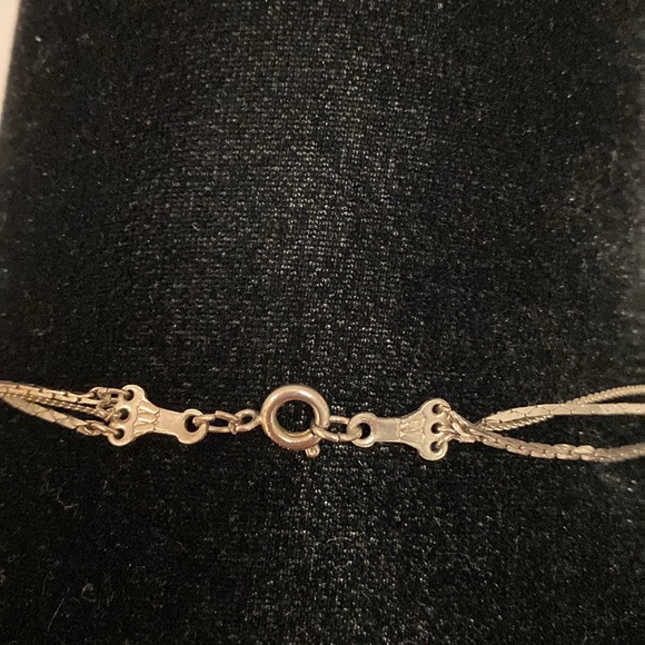 Vintage tri-strand silver long necklace with rhinestone earrings - Picture 6 of 8